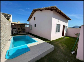 Casa com 2 qts 4 pessoas com piscina e churrasqueira 10min da praia da Unamar - GRAVATÁ 1